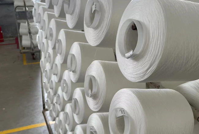 Geri dönüşümlü Polyester elyaf iplik toptan