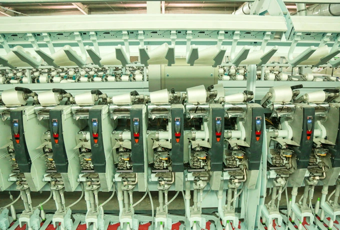 Bükülmüş Polyester iplik avantajları şunlardır