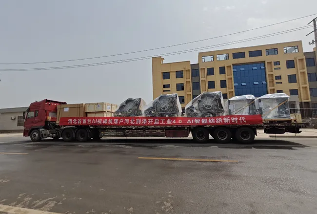 Jingze tekstilde hebei'nin 1. Alman AI tarak makinesi
